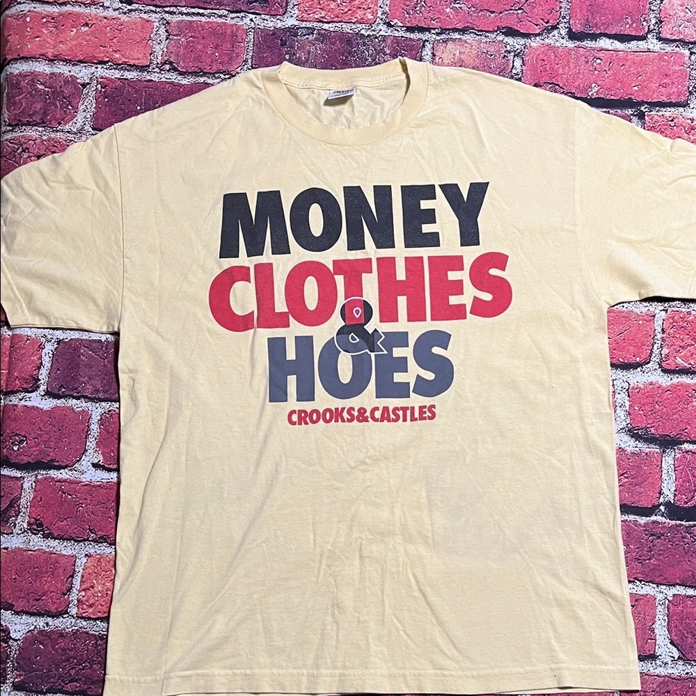 Crooks & Castles Cream Tee With Bold Graphic